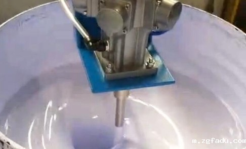 气动搅拌机油墨涂料厂200L桶现场操作