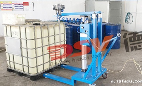 吨桶气动搅拌机老客户介绍