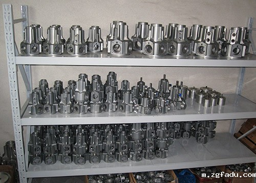 活塞式气动马达DAM7-IEC