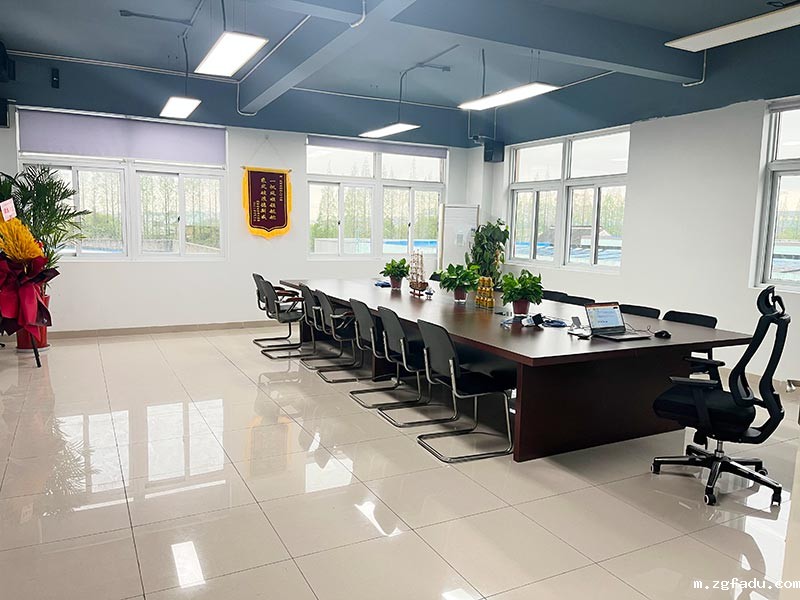 1712971949311061.jpg 1681175965985971.jpg