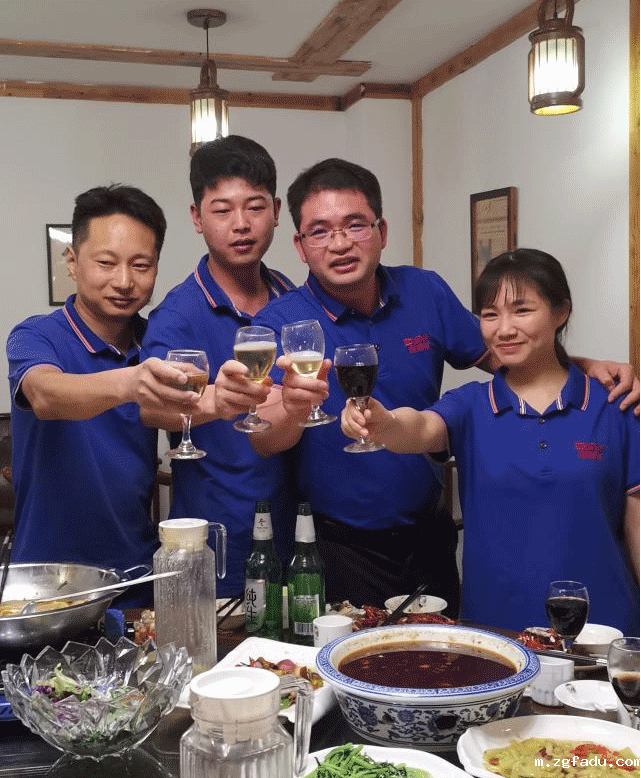 1713839594558911.png 2.png